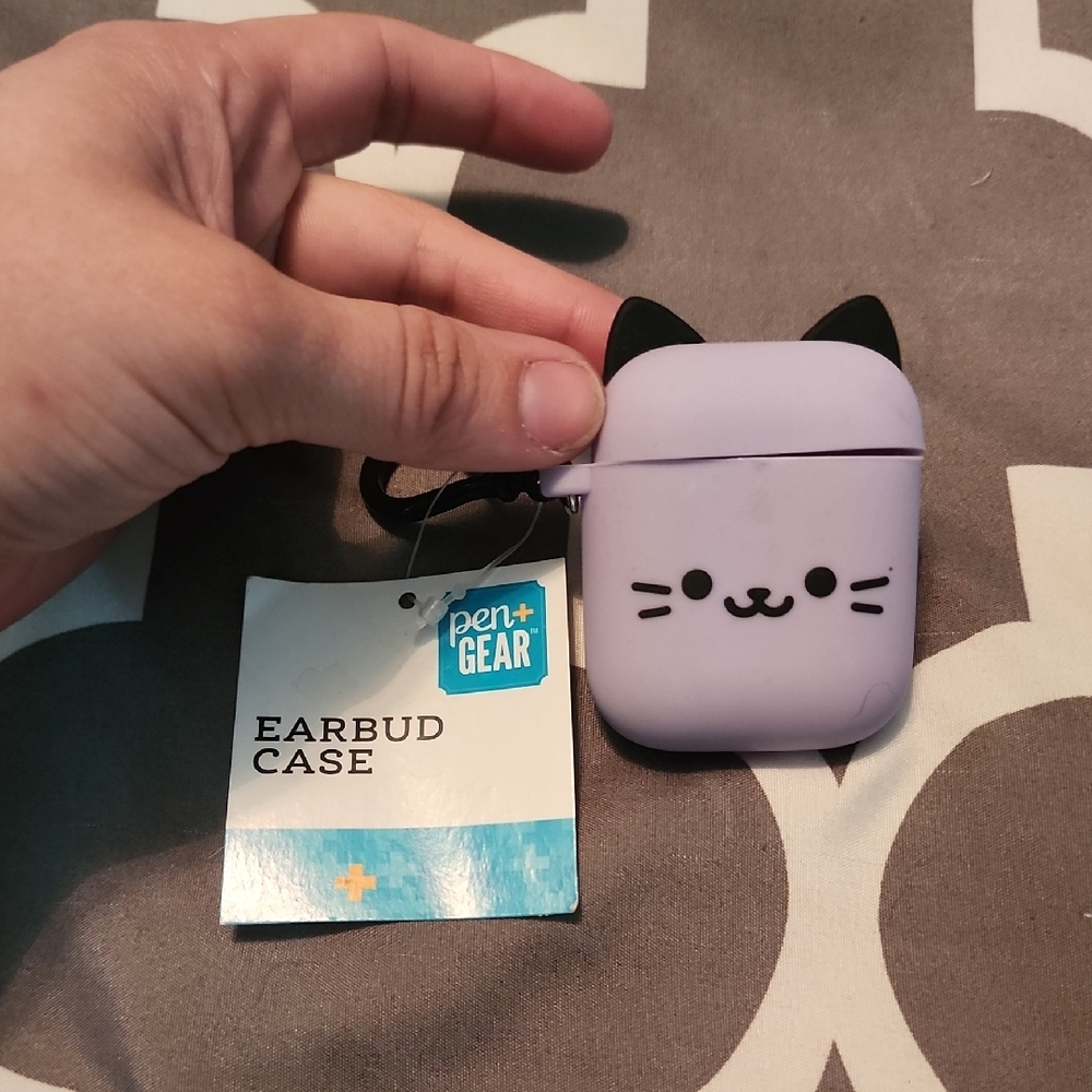Pen+Gear Purple Cat Earbud Case